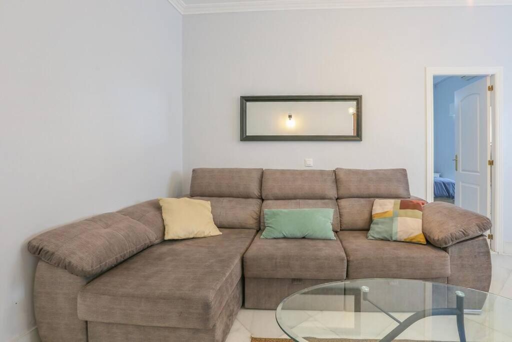 Riverwalk Suites - Puente Triana Севилья Экстерьер фото